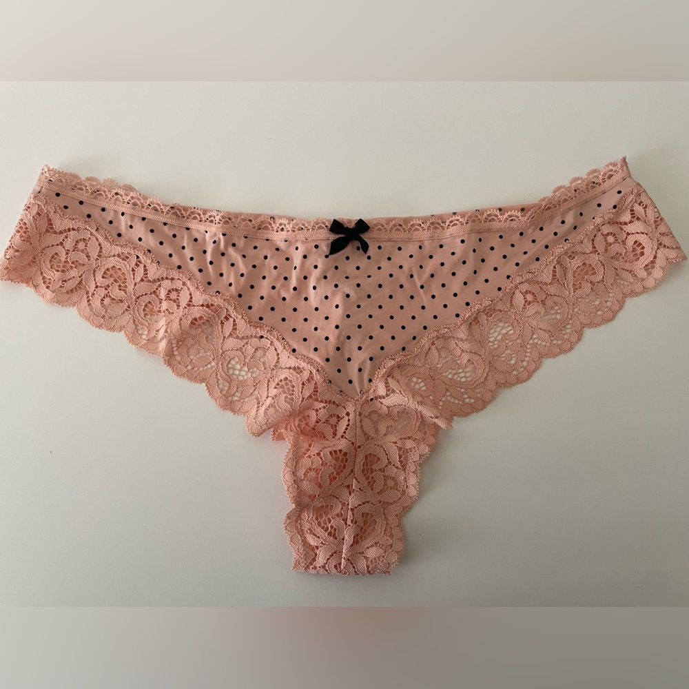 Victoria’s Secret Body by Victoria thong